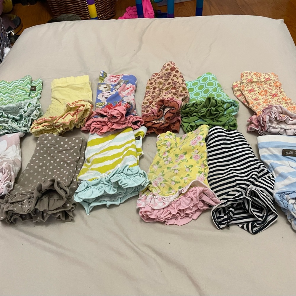 12 pairs 4t Matilda Jane shorties